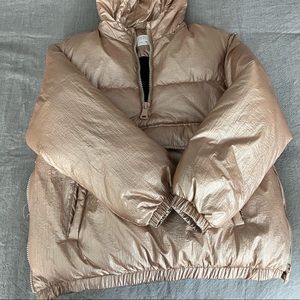 Zara girls puffer jacket. New w/out tags never worn!
